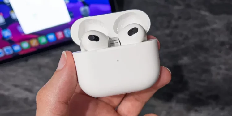 podswap airpodsleswingcnbc