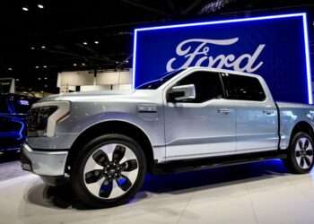 300m 6b iac q2fordbloomberg: Why Bloomberg is the Right Choice for You