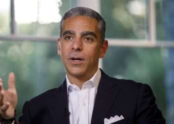 The Rise and Fall of Facebook’s David Lightspark: A Paradigm Shift in TechCrunch