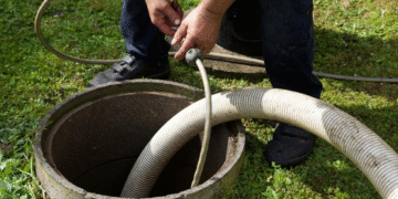 Recognizing the Signs: When Your Home Needs Septic Tank Cleaning