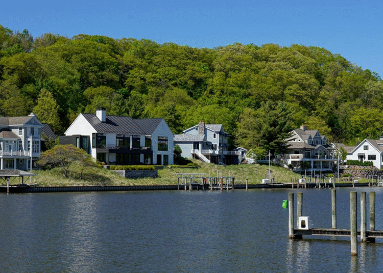 Why Lakefront Property Attracts Homeowners Looking for Multi-Season Recreation