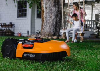 Robotic Mower Winterization: How to Store Your MOVA During the Canadian Freeze